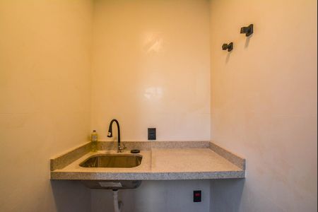 Casa à venda com 180m², 3 quartos e 2 vagasÁrea de Serviço