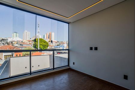 Casa à venda com 180m², 3 quartos e 2 vagasSuíte 2