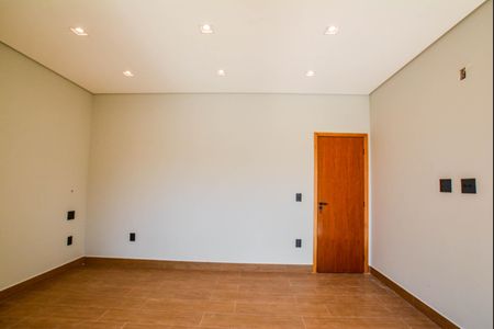 Casa à venda com 180m², 3 quartos e 2 vagasSuíte 3