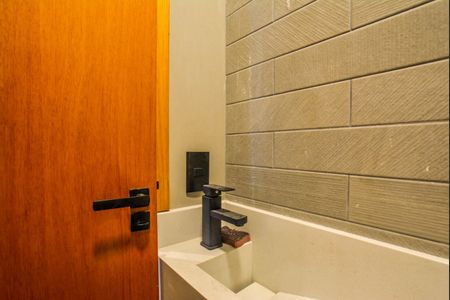 Casa à venda com 180m², 3 quartos e 2 vagasLavabo