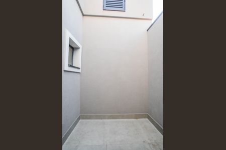 Casa à venda com 180m², 3 quartos e 2 vagasSuíte 1
