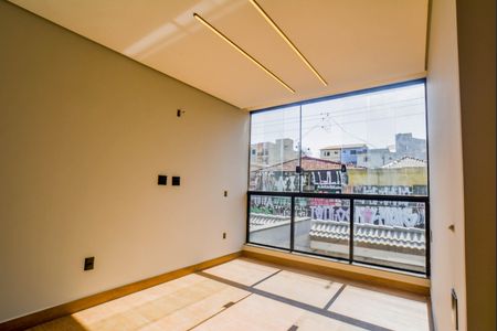 Casa à venda com 180m², 3 quartos e 2 vagasSuíte 3