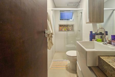 Apartamento para alugar com 118m², 3 quartos e 2 vagasbanheiro da suíte