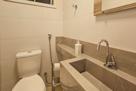 Apartamento para alugar com 118m², 3 quartos e 2 vagaslavabo