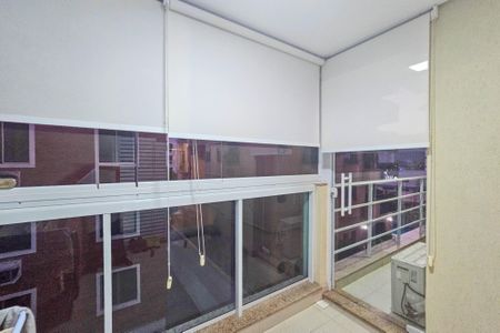 Apartamento para alugar com 118m², 3 quartos e 2 vagasvaranda