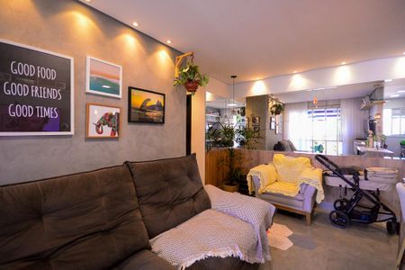 Apartamento à venda com 67m², 2 quartos e 1 vagaSala 