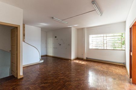 Casa à venda com 600m², 5 quartos e 6 vagas Casa à venda com 600m², 5 quartos e 6 vagasSala 3