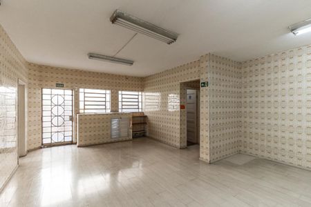 Casa à venda com 600m², 5 quartos e 6 vagas Casa à venda com 600m², 5 quartos e 6 vagasÁrea de Serviço 1