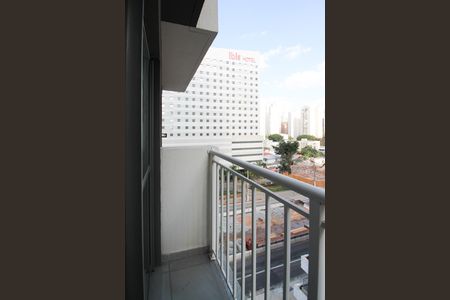 Apartamento para alugar com 27m², 1 quarto e sem vaga Apartamento para alugar com 27m², 1 quarto e sem vagaVaranda