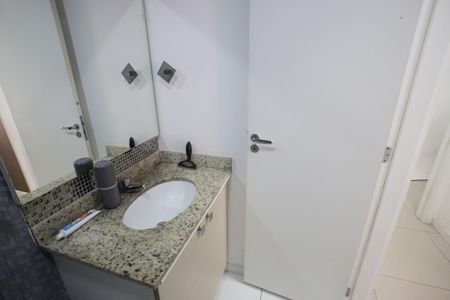 Apartamento à venda com 56m², 2 quartos e 1 vagaBanheiro da Suíte
