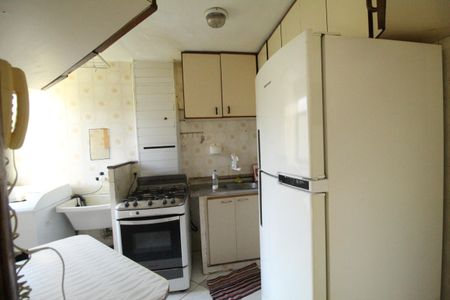 Apartamento à venda com 55m², 2 quartos e 1 vagaCozinha