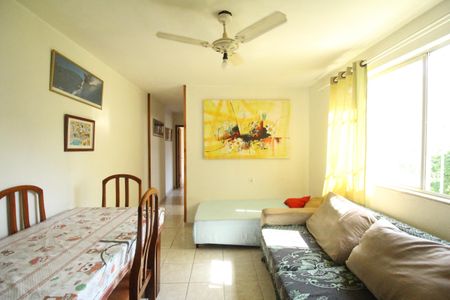 Apartamento à venda com 55m², 2 quartos e 1 vagaSala