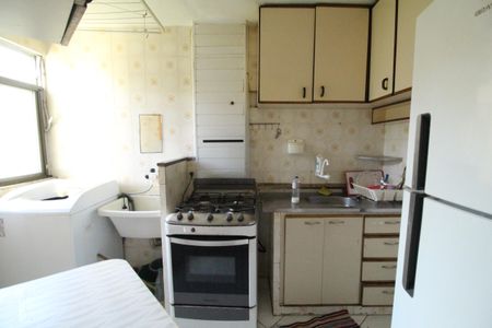 Apartamento à venda com 55m², 2 quartos e 1 vagaCozinha