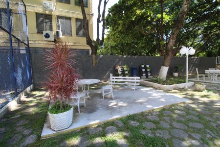 Apartamento à venda com 55m², 2 quartos e 1 vagaÁrea comum