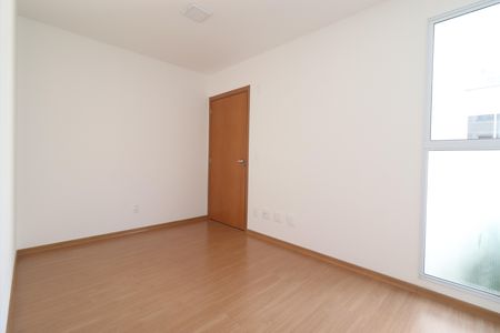 Apartamento para alugar com 40m², 2 quartos e 1 vagaSala