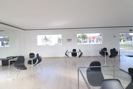 Apartamento para alugar com 40m², 2 quartos e 1 vagaÁrea comum - Salão de festas