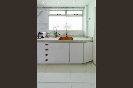 Apartamento para alugar com 167m², 3 quartos e 2 vagasCozinha