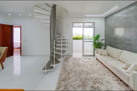 Apartamento para alugar com 167m², 3 quartos e 2 vagasSala