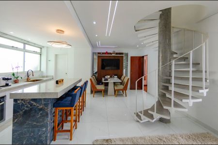 Apartamento para alugar com 167m², 3 quartos e 2 vagasSala