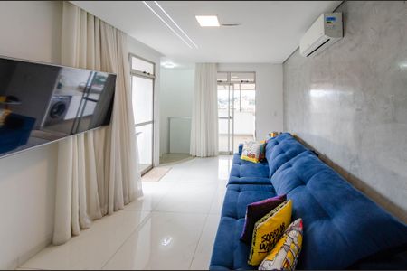 Apartamento para alugar com 167m², 3 quartos e 2 vagasSala 2