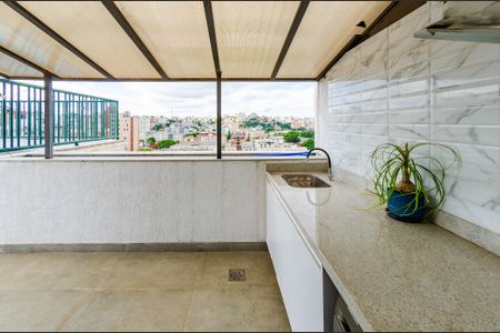 Apartamento para alugar com 167m², 3 quartos e 2 vagasÁrea de serviço