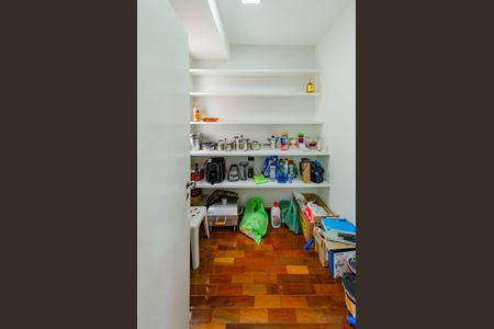 Apartamento para alugar com 167m², 3 quartos e 2 vagasDespensa