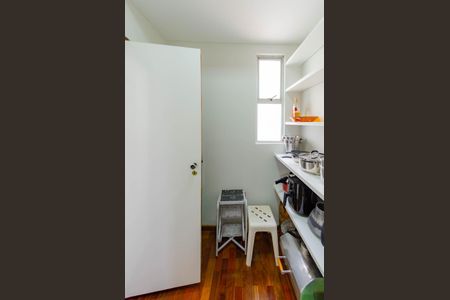 Apartamento para alugar com 167m², 3 quartos e 2 vagasDespensa