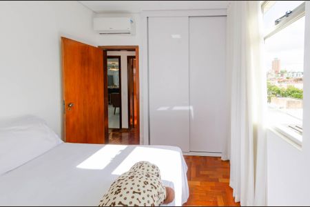 Apartamento para alugar com 167m², 3 quartos e 2 vagasQuarto 2