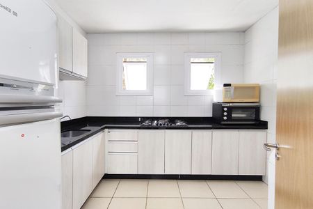 Apartamento para alugar com 60m², 2 quartos e sem vaga Apartamento para alugar com 60m², 2 quartos e sem vagaCozinha e Área de Serviço