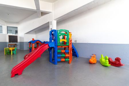 Apartamento para alugar com 50m², 2 quartos e 1 vagaÁrea comum - Playground
