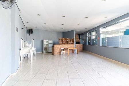 Apartamento para alugar com 50m², 2 quartos e 1 vagaÁrea comum - Salão de festas