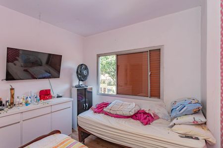 Apartamento à venda com 90m², 3 quartos e 1 vagaQuarto 2