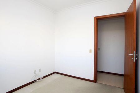 Apartamento à venda com 87m², 3 quartos e 1 vagaQuarto 2