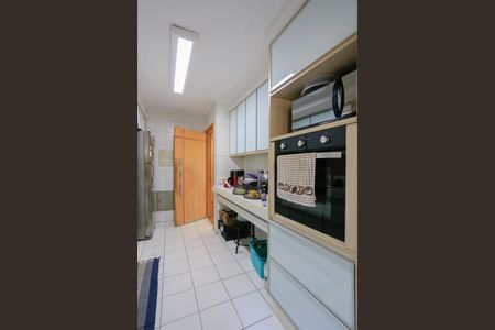 Apartamento à venda com 128m², 3 quartos e 2 vagasCozinha