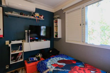 Apartamento à venda com 128m², 3 quartos e 2 vagasSuíte 1