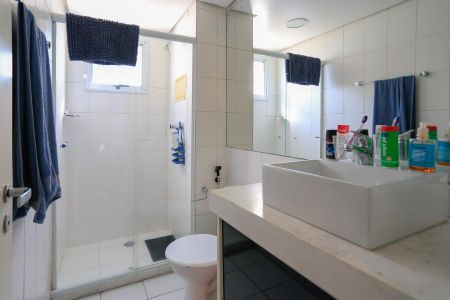 Apartamento à venda com 128m², 3 quartos e 2 vagasBanheiro da Suíte 2