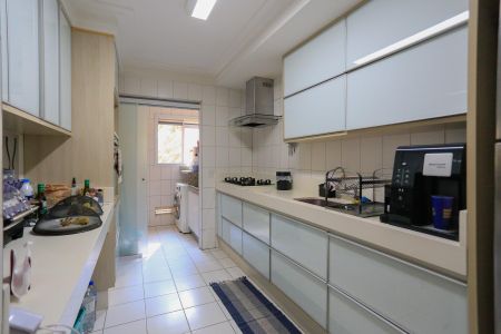 Apartamento à venda com 128m², 3 quartos e 2 vagasCozinha