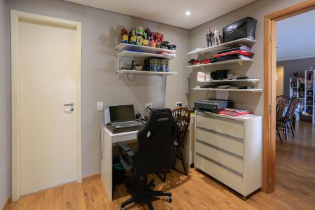 Apartamento à venda com 128m², 3 quartos e 2 vagasEscritório