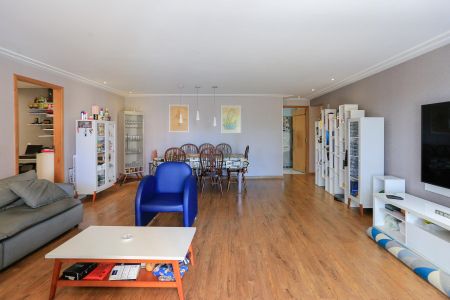 Apartamento à venda com 128m², 3 quartos e 2 vagasSala