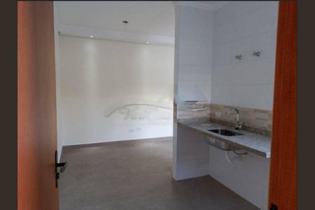 Casa à venda com 3 quartos, 120m² em Vila Brasilina, São Paulo