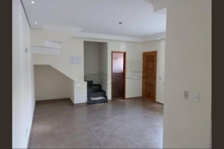 Casa à venda com 3 quartos, 120m² em Vila Brasilina, São Paulo
