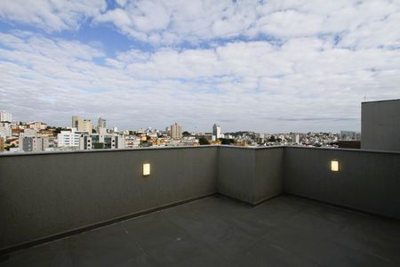 Apartamento para alugar com 111m², 2 quartos e 2 vagasCobertura