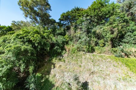 Apartamento à venda com 98m², 3 quartos e 2 vagas Apartamento à venda com 98m², 3 quartos e 2 vagasVista da Suíte 2