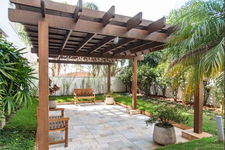 Apartamento à venda com 98m², 3 quartos e 2 vagas Apartamento à venda com 98m², 3 quartos e 2 vagasÁrea comum