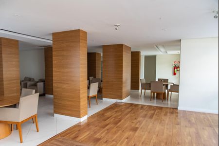 Apartamento à venda com 98m², 3 quartos e 2 vagas Apartamento à venda com 98m², 3 quartos e 2 vagasÁrea comum - Salão de festas