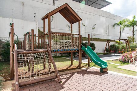 Apartamento à venda com 98m², 3 quartos e 2 vagas Apartamento à venda com 98m², 3 quartos e 2 vagasPlayground