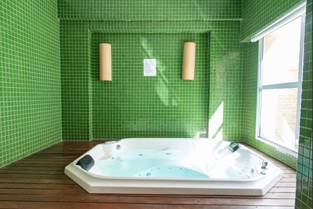 Apartamento à venda com 98m², 3 quartos e 2 vagas Apartamento à venda com 98m², 3 quartos e 2 vagasJacuzzi