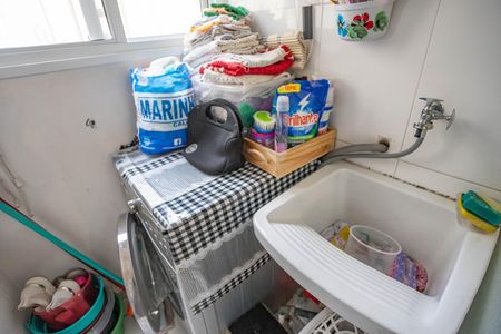 Apartamento à venda com 48m², 2 quartos e 1 vagaÁrea de serviço