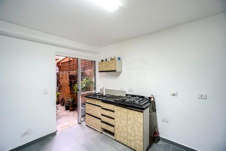 Casa à venda com 120m², 4 quartos e 2 vagas Casa à venda com 120m², 4 quartos e 2 vagasCozinha