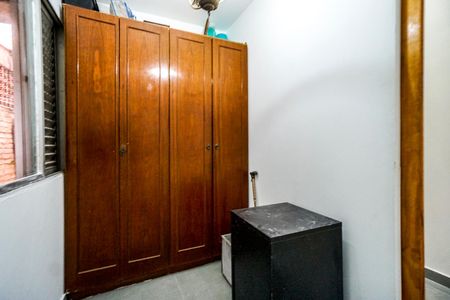 Casa à venda com 120m², 4 quartos e 2 vagas Casa à venda com 120m², 4 quartos e 2 vagasQuarto 01